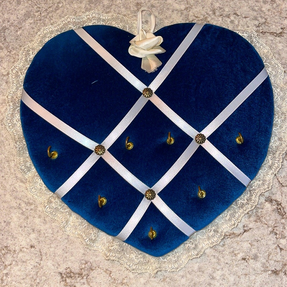 Velvet Heart Jewelry Organizer Board - Navy Blue